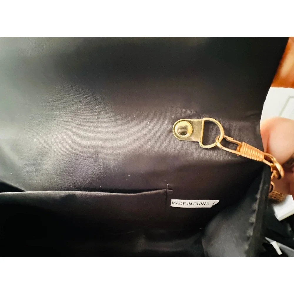 N/A classic black